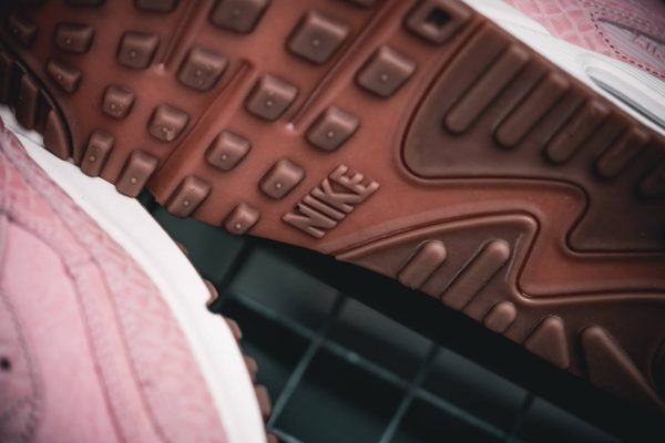 Nike WMNS Air Max 90 Premium - Pink Glaze 6