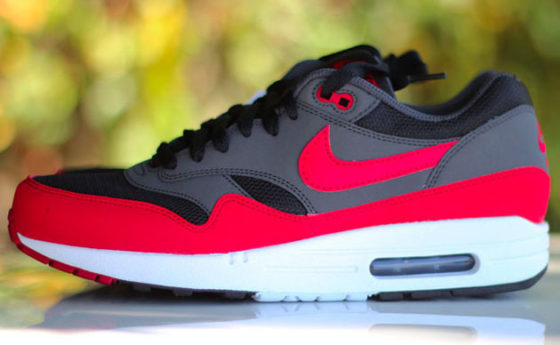 air max 2012 red and black