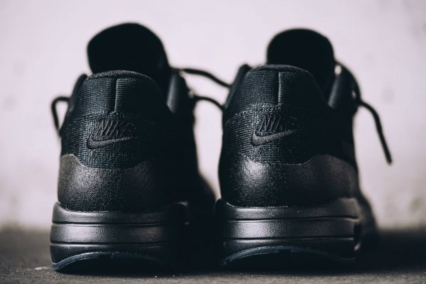 Nike Air Max 1 Ultra Flyknit - Triple Black 5