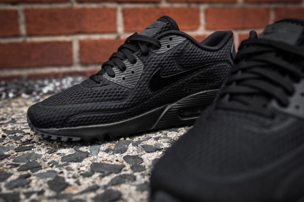 Nike Air Max 90 Ultra BR – Black 9
