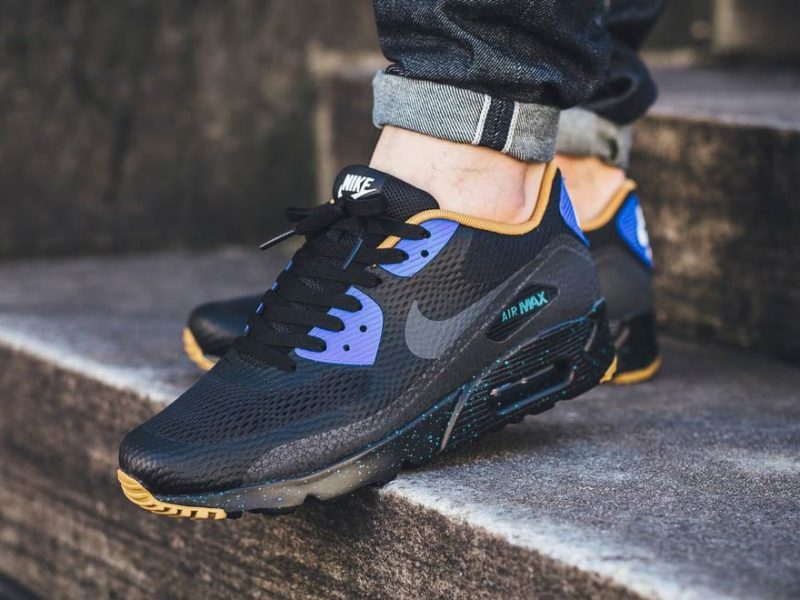 nike air max thea crimson