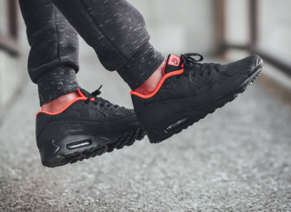 Nike Air Max 90 Ultra Moire FB - Black/Anthracite-Total Crimson 2