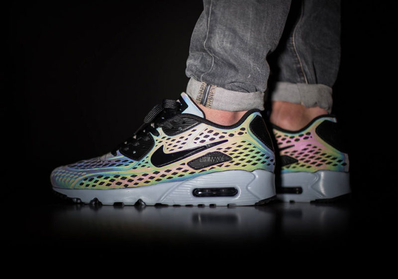 air max 1 ultra moire iridescent