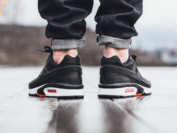 Nike Air Max BW Premium - Black/Bright Crimson-Wolf Grey 4