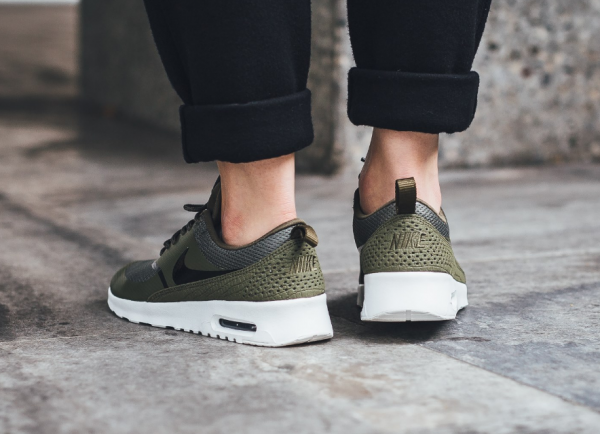 Nike WMNS Air Max Thea - Medium Olive/Black-Summit White 3