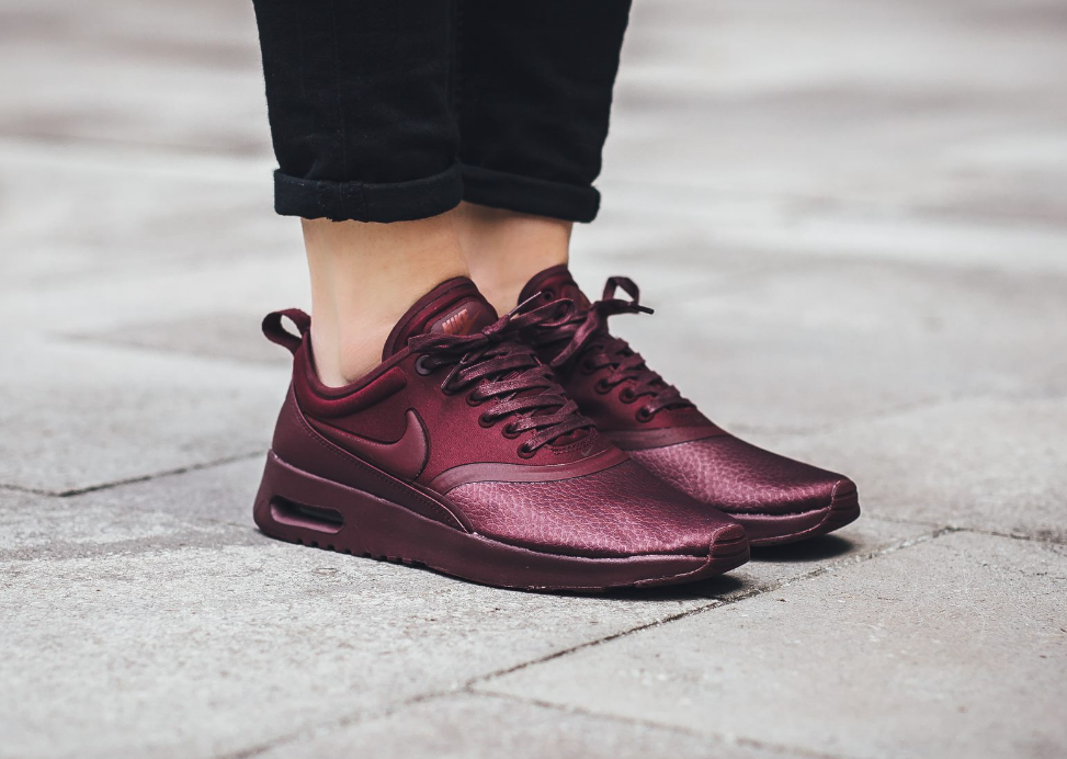 Air max thea maroon online